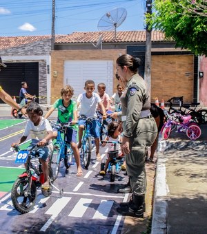 SMTT Penedo e Detran Alagoas orientam crianças do Vale do São Francisco sobre trânsito