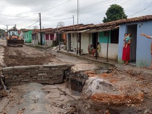 Prefeitura de Penedo atua de forma imediata em relação aos danos causados pelas chuvas