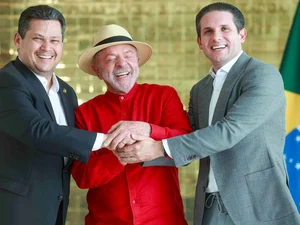 Lula sela paz com Motta e Alcolumbre e abre caminho para pautas eleitorais