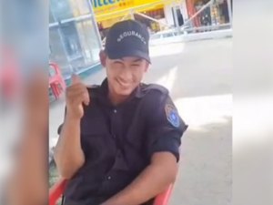 Segurança 'sósia' de Neymar Jr. chama atenção e diverte população no Centro de Arapiraca
