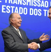 José Sarney e Renan Filho ficam frente a frente e marcam o encontro de um ex-presidente e um possível postulante à vaga de Lula