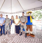 Tia Júlia destaca importância da educação no trânsito durante blitz educativa em Palmeira dos Índios