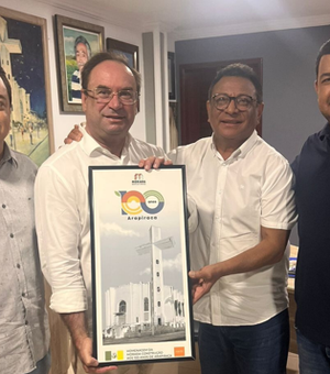 Morada Construção completa 34 anos e lança pedra decorativa em homenagem ao Centenário de Arapiraca