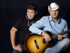 Morre Chico Rey, da dupla Chico Rey e Paraná