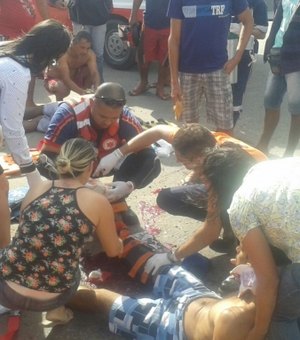 Colisão entre carro e moto deixa duas pessoas feridas em Arapiraca