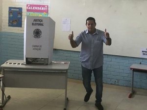 General Mourão (PRTB) votou na manhã de hoje em Brasília