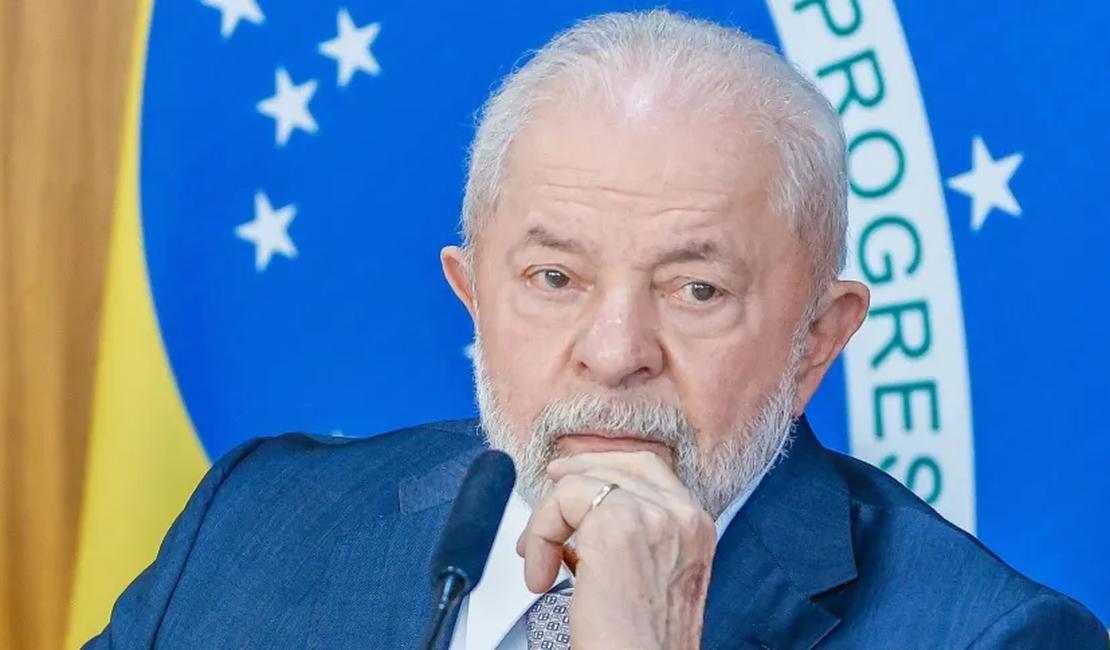 ‘Tiramos uma praga que tinha chegado a esse país’, diz Lula sobre Jair Bolsonaro