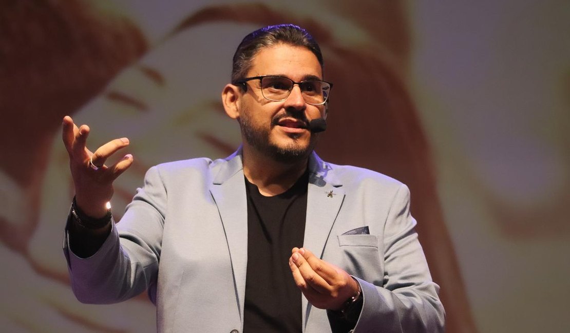 Palestrante Pedro Paulo Luz lança dois livros que celebram o poder da boa comunicação