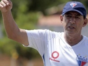 Ex-ASA é o novo técnico do Fortaleza