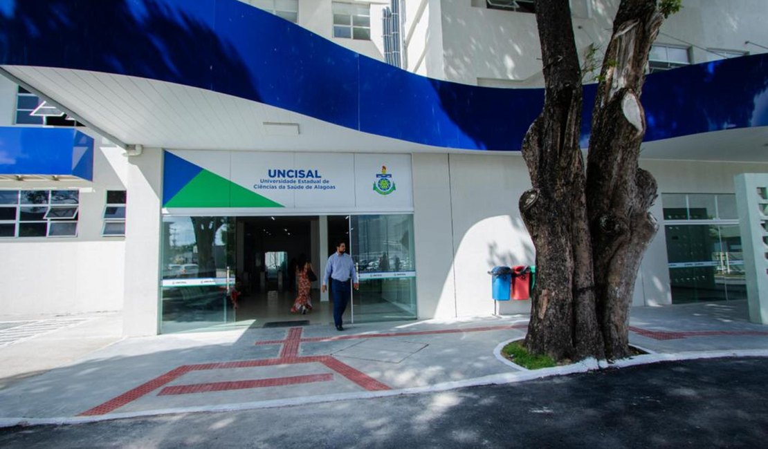 Uncisal divulga edital do Processo Seletivo para Transferência, Reopção e Equivalência