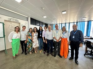Prefeito de Penedo trabalha para formalizar parceria com o Sesi/Senai para educação