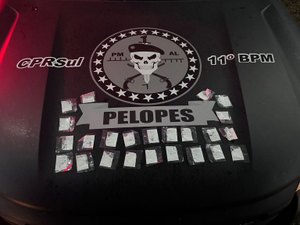 Homem é preso após comercializar drogas em evento no município de Penedo