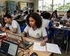 Quase 50% dos alunos no Brasil usam IA para estudar; índice é maior no exterior
