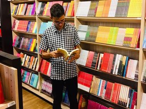 Estudante de Maribondo recebe premiação de editora nacional