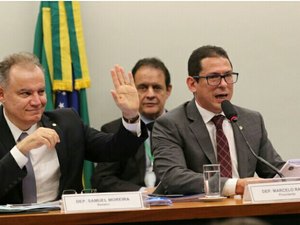 Comissão da reforma da Previdência na Câmara realiza terceiro dia de debates