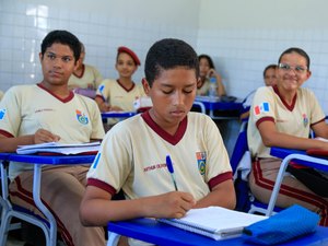 Inscrições para processo seletivo do Colégio Tiradentes começam na próxima quinta-feira