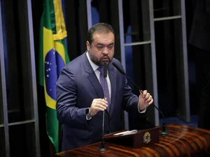 “Doa a quem doer, são narcoterroristas”, defende Castro sobre facções