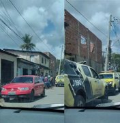 [Vídeo] Jovem é morto a tiros dentro de oficina na cidade de Rio Largo