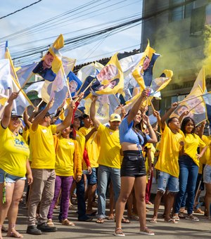 Grande sucesso do Adesivaço em Coité do Noia: Mais de 400 carros adesivados e novo evento marcado