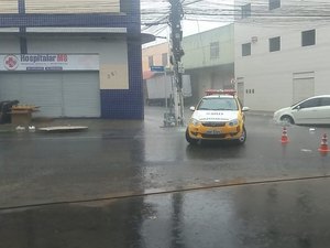 Chuvas: SMTT Arapiraca orienta motoristas sobre cuidados ao dirigir na chuva