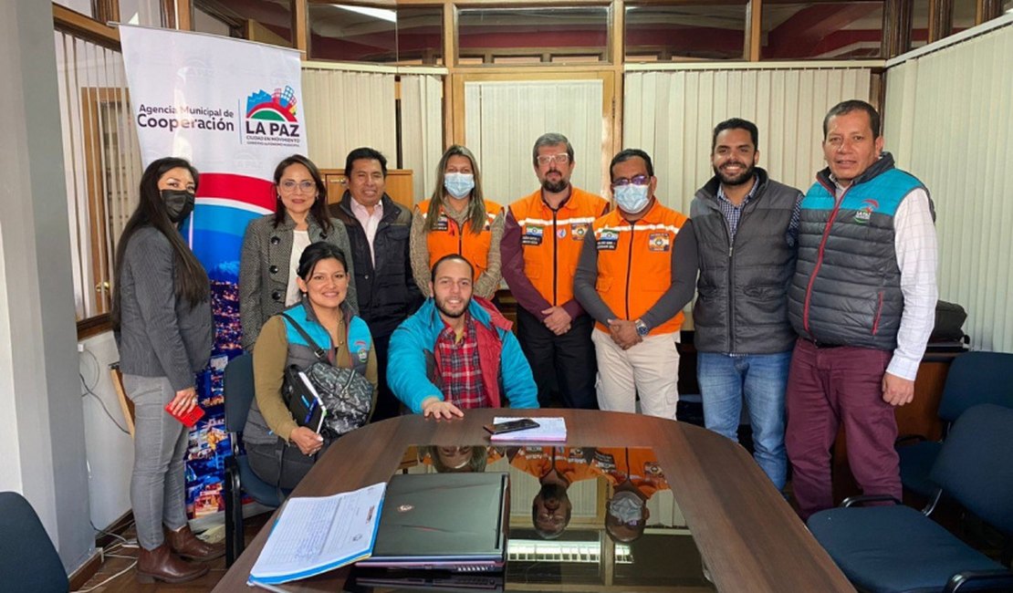 Técnicos da Prefeitura de Maceió conhecem processos de estabilização de encostas na Bolívia
