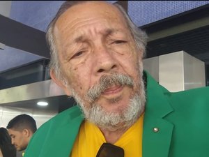 Advogado denuncia atraso de voo que pode impedir maceioenses de votar