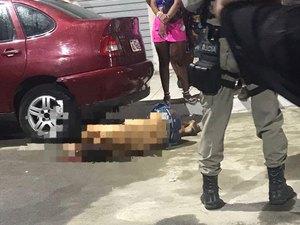 Jovem de 27 anos é é assassinado a tiros durante festa de Carnaval no centro de Quebrangulo