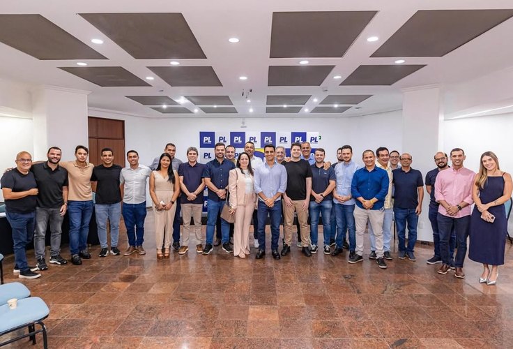 JHC convoca aliados para definir rumos do PL em 2026