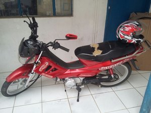 Menor pratica assalto, tenta fugir mas é apreendido em Arapiraca