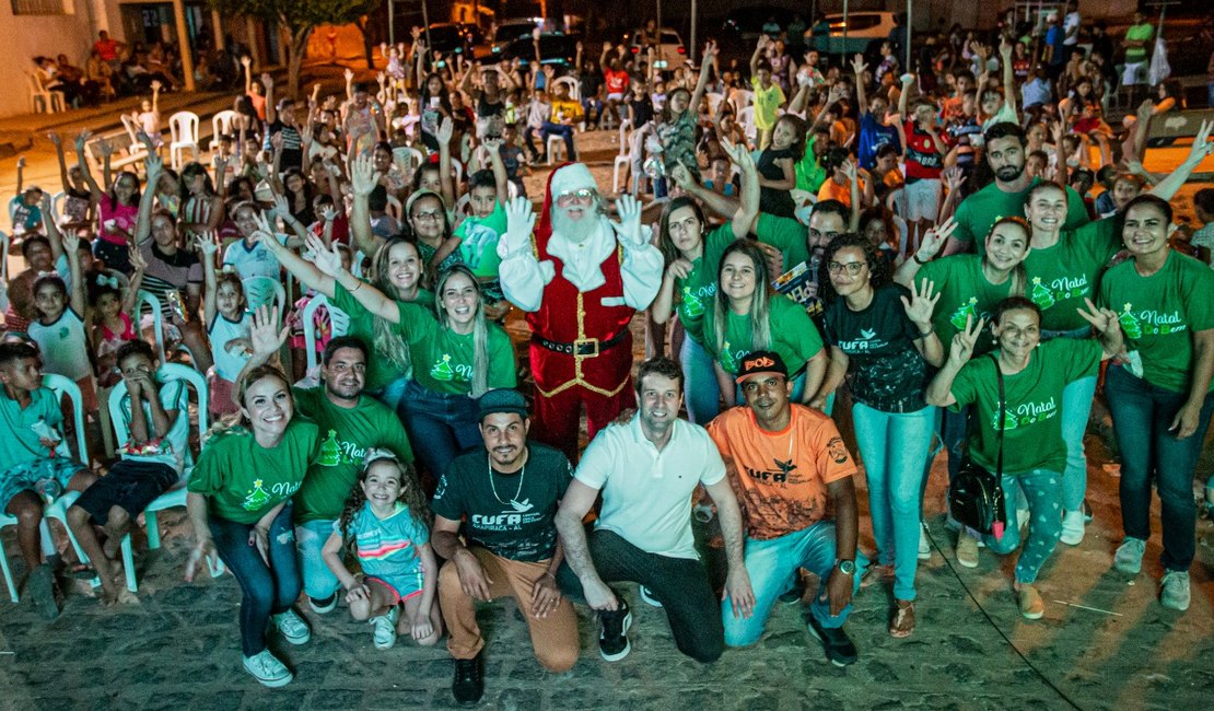 Comunidades carentes de Arapiraca recebem programação natalina