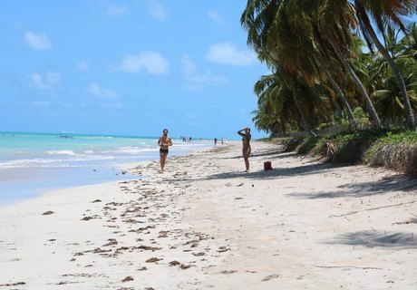 Get Wallpaper Bruna Lombardi A Atriz Que Deu Nome A Uma Praia De Maragogi For Android Free