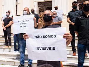 Profissionais do setor de eventos voltam a protestar pedindo liberação de pequenas festas