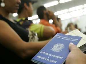 Em Alagoas, pedidos de seguro-desemprego recuam 44% em junho