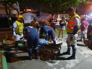Ronda no Bairro presta assistência a homem em crise convulsiva no Jacintinho