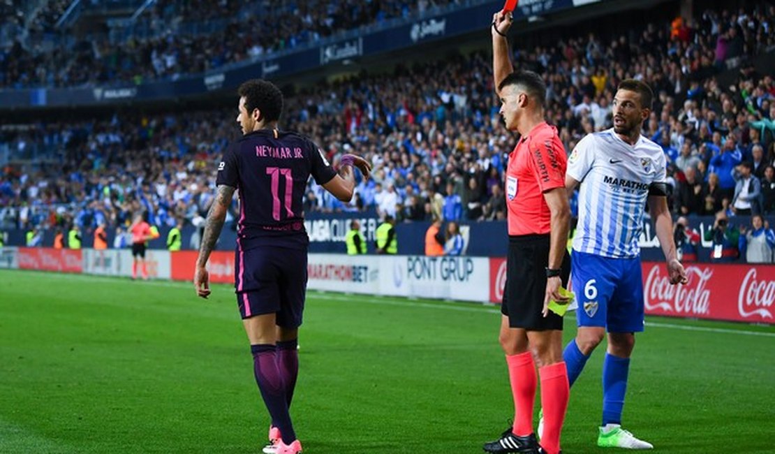 Barcelona perde para o Málaga e Neymar sofre sua primeira expulsão na Espanha