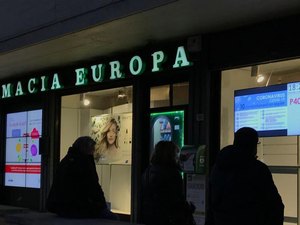 Itália confirma 53.253 novos casos diários de Covid-19 neste domingo (10)