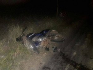 Acidente grave entre motos deixa um morto e um ferido