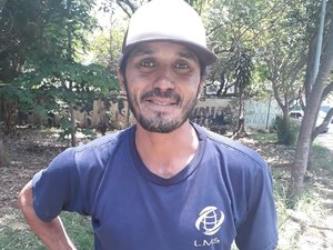 Alagoano que acabou indo morar na rua em SP pede ajuda pra reencontrar família