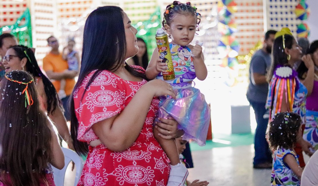 Bloco do Povo e Sacode Kids animam prévias carnavalescas em Palmeira