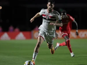 Calleri diz que São Paulo merece vaias da torcida e dispara: 'É calar a boca e trabalhar'