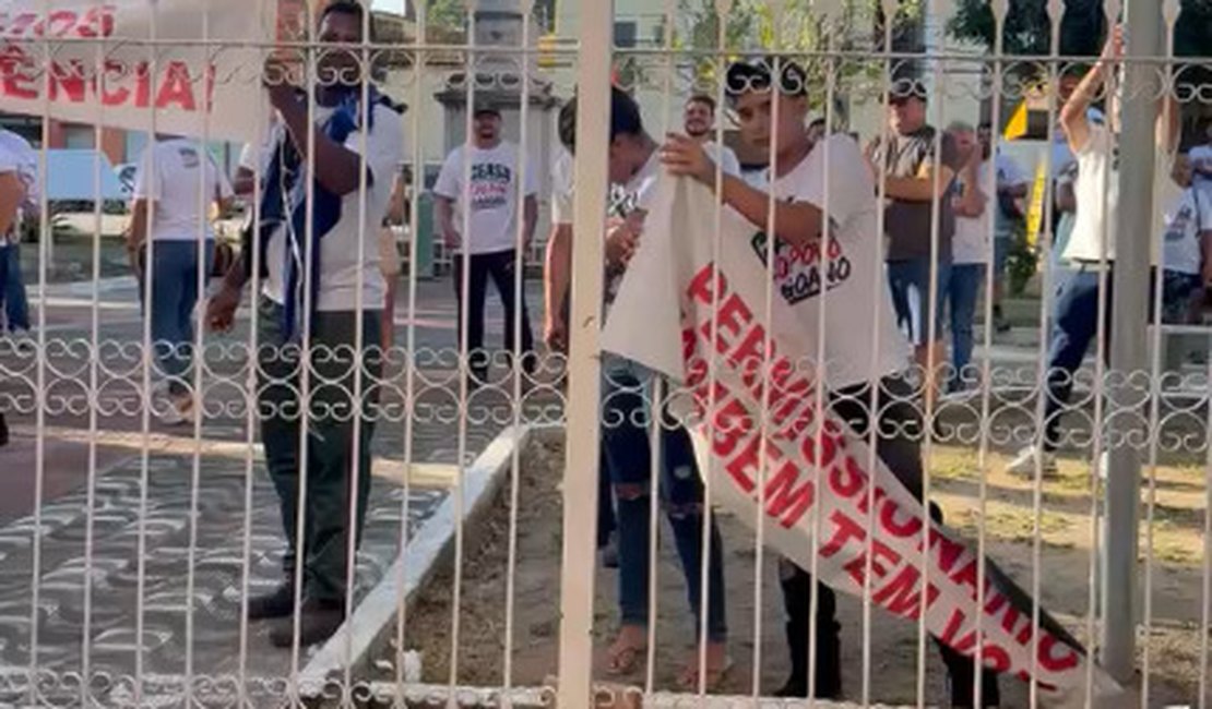 Permissionários da Ceasa denunciam bloqueio durante protesto em Maceió