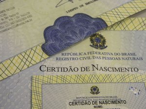 Quase 57 mil recém-nascidos foram registrados sem o nome do pai