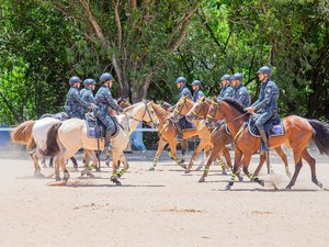 PM forma 10 militares no Curso de Policiamento Montado