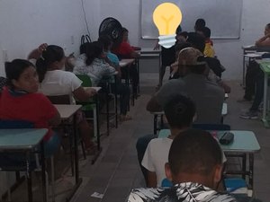 [Vídeo] Alunos de escola pública de Maragogi reclamam de péssimas condições