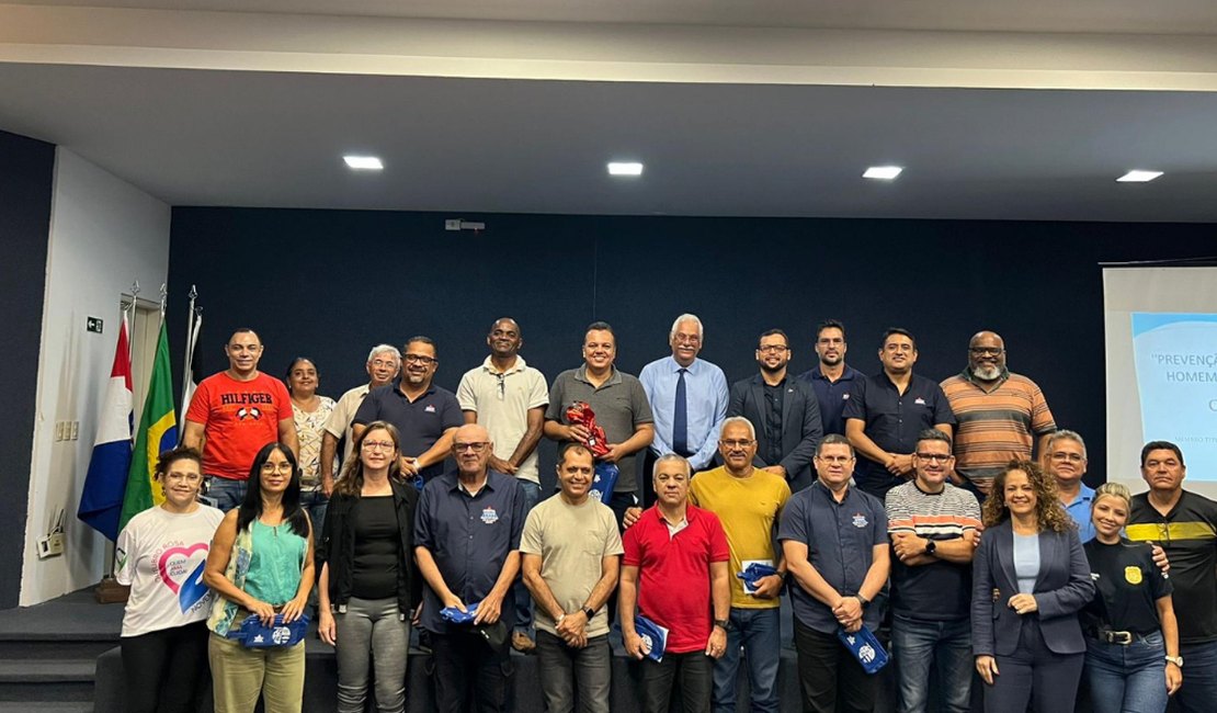 Palestra na Delegacia Geral busca conscientização sobre o câncer de próstata