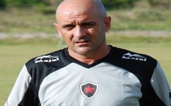 Itamar Schulle, técnico do Botafogo PB