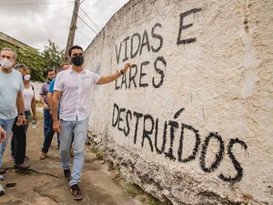 JHC fala da importância da atuação da Prefeitura em bairros que estão afundando em Maceió