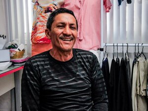 Conheça a história de Evandro, um homem que enfrentou o câncer de mama