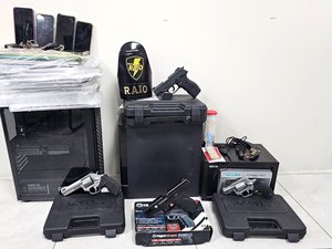 Ação integrada da PM-AL e GAESF cumpre mandados e apreende materiais ilícitos em Maceió e no Pilar