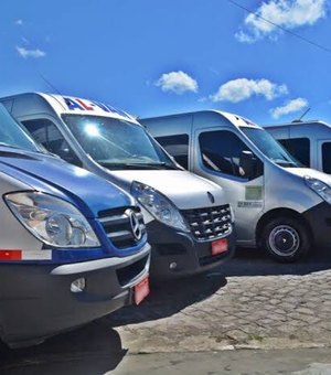 SMTT inicia renovação das permissões para transportes turísticos em Maceió